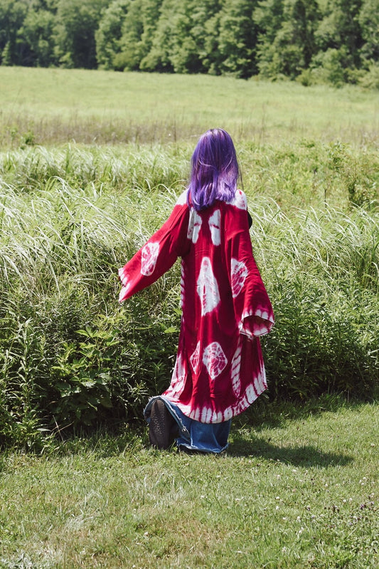 Magenta tie-dye kimono